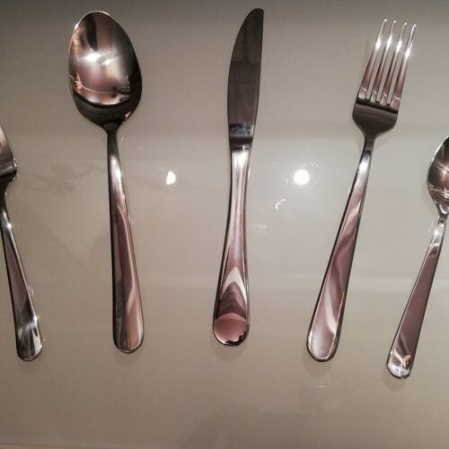 Besteck-löffel-messer-gabel-mieten