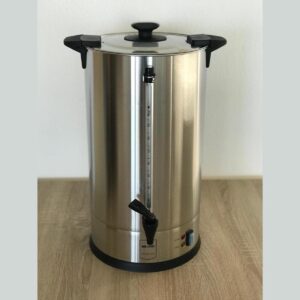 Kaffeemaschine und Kühlschrank für das Fest mieten